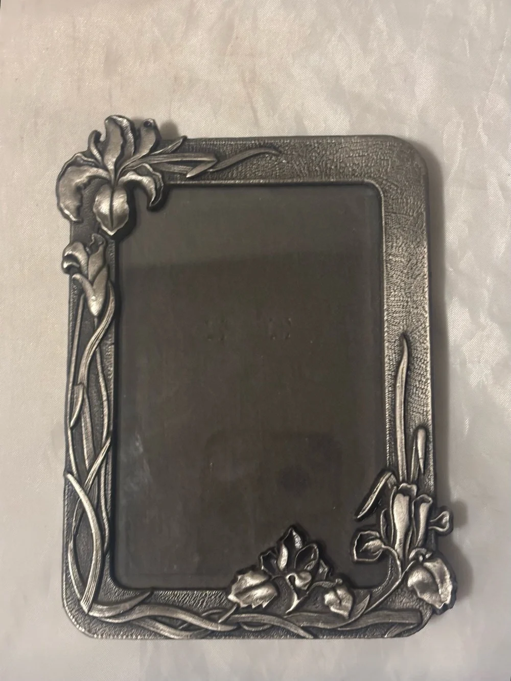 Decorative Iris Floral Metal Picture Frame -